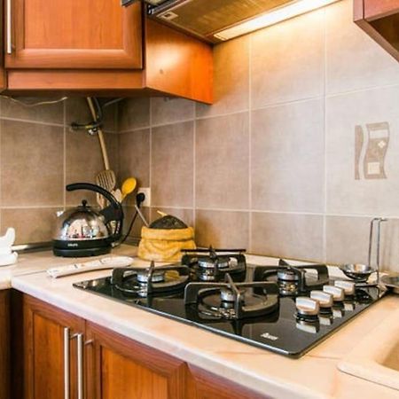 Уютная Квартирка В Центре Тбилиси! Kültér fotó